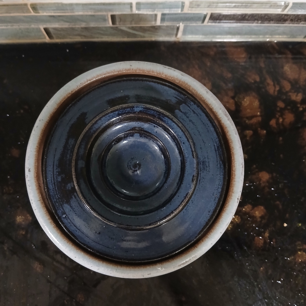 Pottery Handcrafted - Picture 2 of 4